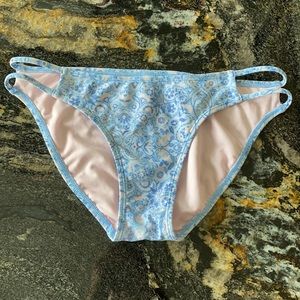 Xhilaration bathing suit bottoms.